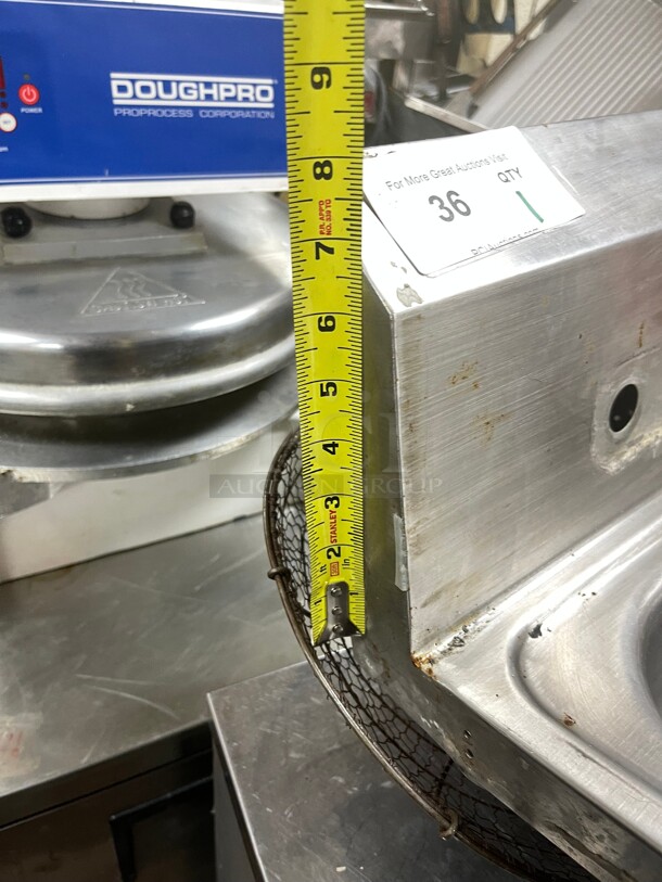 Commercial Stainless Steel Hand Sink NSF Approved To Be Used at Restaurant Establishments - Image 7 of 7