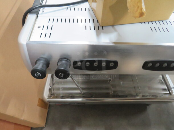 NEW 2 Group Automatic Grindmaster espresso machine. Model# CS2. 220-240 Volt. 1 Phase. $5201.93. 30X23X24 - Image 5 of 7