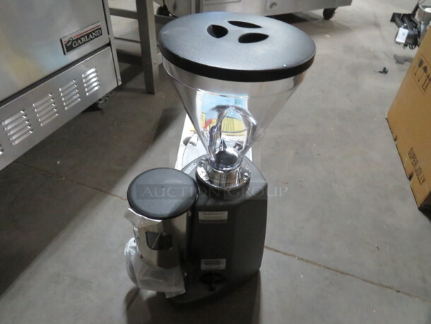 One NEW Mazzer Super Jolly Mini Lux Coffee Grinder. 120 Volt.  - Image 2 of 6