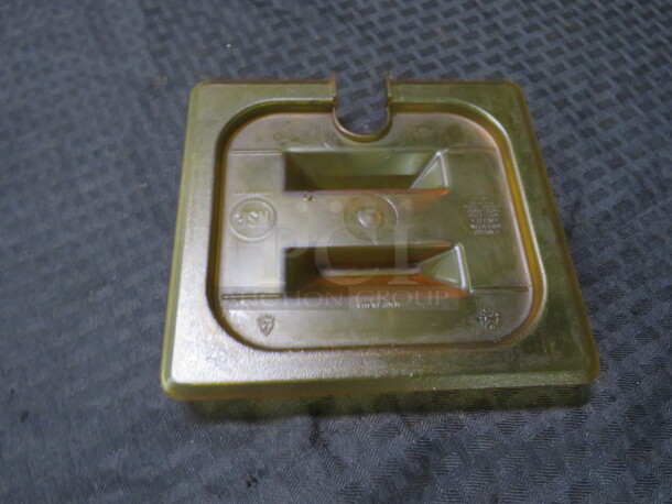 1/6 Size Amber Food Storage Lid. 10XBID - Image 1 of 1