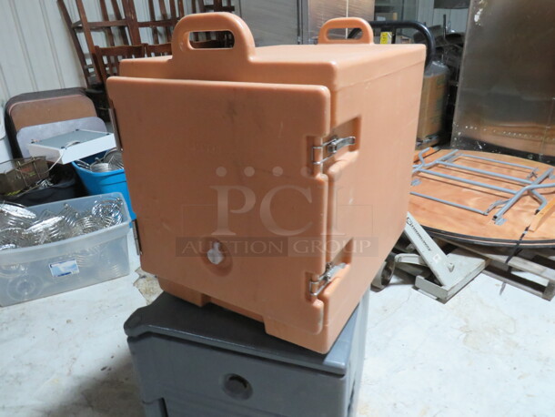 One Beige Cambro Insulated Food Transport. Model# 300MPC.  - Image 2 of 2