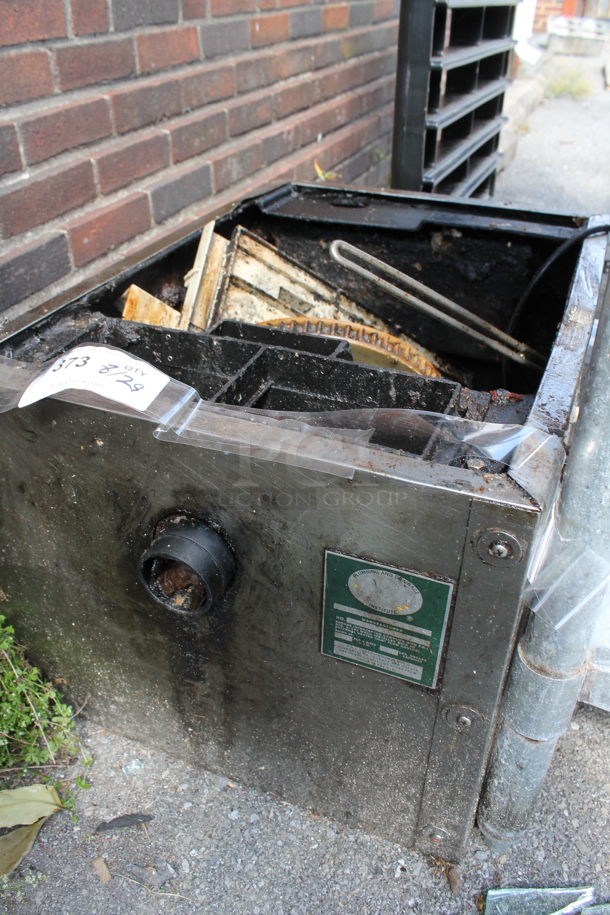 Metal Commercial Grease Trap. - Image 2 of 4