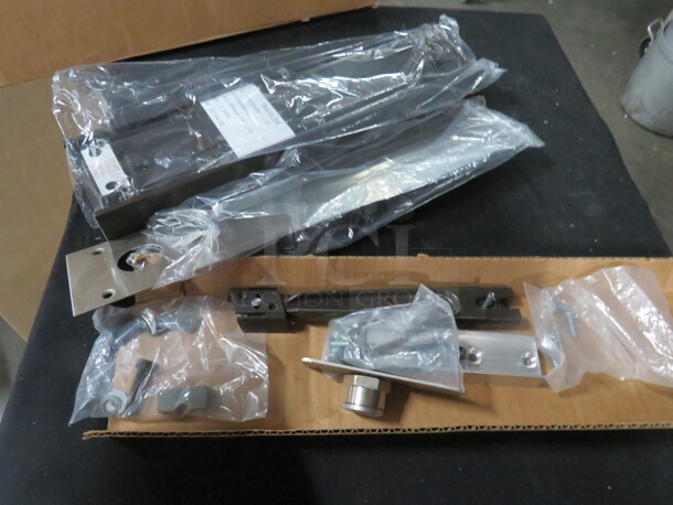 One NEW  Sargent Assa Abloy Door Closer. - Image 1 of 2