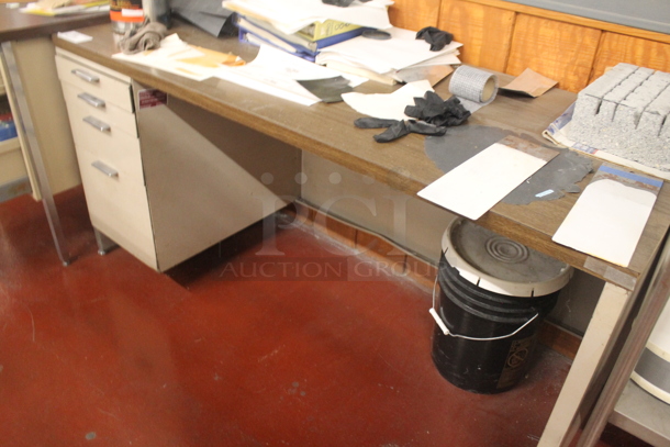 Tan Metal Desk w/ Wood Pattern Desktop, Contents. BUYER MUST REMOVE. - Image 3 of 4