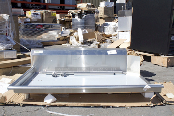 BRAND NEW SCRATCH & DENT! Regency 16 Gauge 4' Clean Dish Table - Left Drainboard - Image 5 of 8
