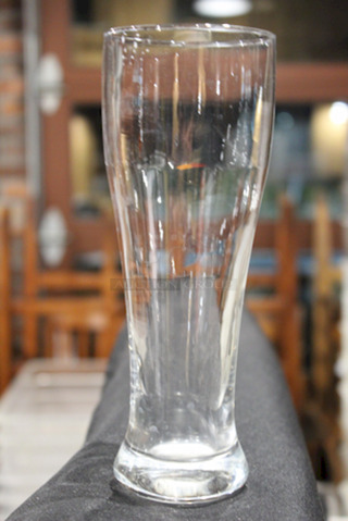HOLY PILSNERS! Lot of 11 NEW Libbey 92418 Infinium 23 oz. Tritan Plastic Pilsner Glasses.
11x Your Bid
Top Diameter: 3 1/4"; Base Diameter: 2 3/4";
Height: 9"