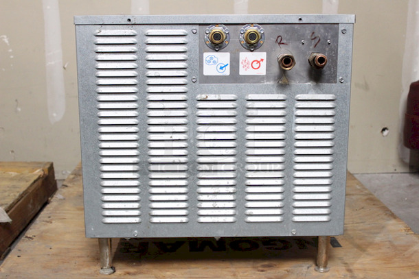 BEAUTIFUL! Taylor RC25N-27 Remote Condensing Unit Used With Frozen Margarita Dispenser. 208-230v/60hz/1ph  21-1/2x23-1/4x21-7/8.
Removed In Working Order From Fat Tuesday. - Image 5 of 6