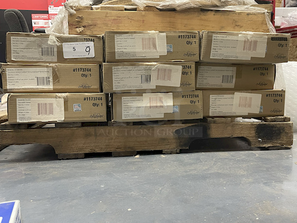 OUTSTANDING! 9 Cartons - Cali Bamboo Model 7015005300 Bordeaux Fossilized® Click-Eco Engineered Bamboo Flooring. 22.69 sq ft per Carton – 24 Planks – 204.21 sq ft in total. 9x Your Bid - Image 1 of 2