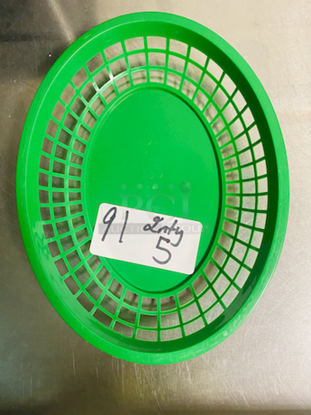 NICE. Like New, Plastic Green Baskets.
9x12x1-7/8

5x Your Bid - Image 1 of 2