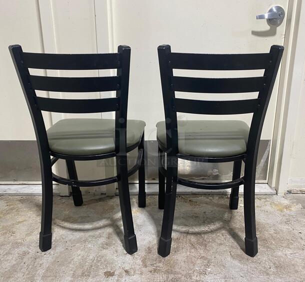 Lot of 2 Dining Chair BIDX2 - Image 1 of 2