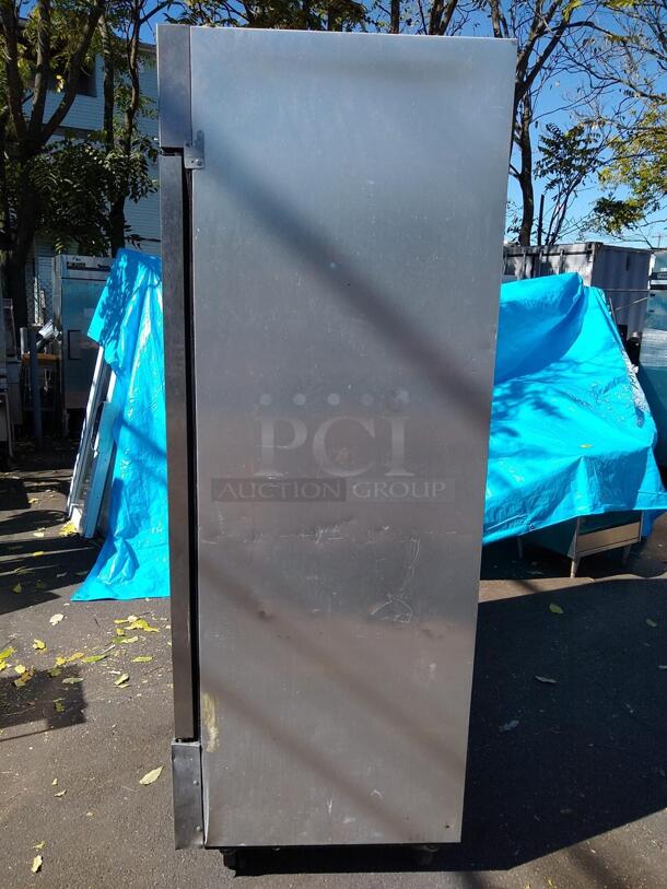 True T-49-HC 54" Two Section Reach In Refrigerator, (2) Right Hinge Solid Doors, 115v - Image 4 of 5