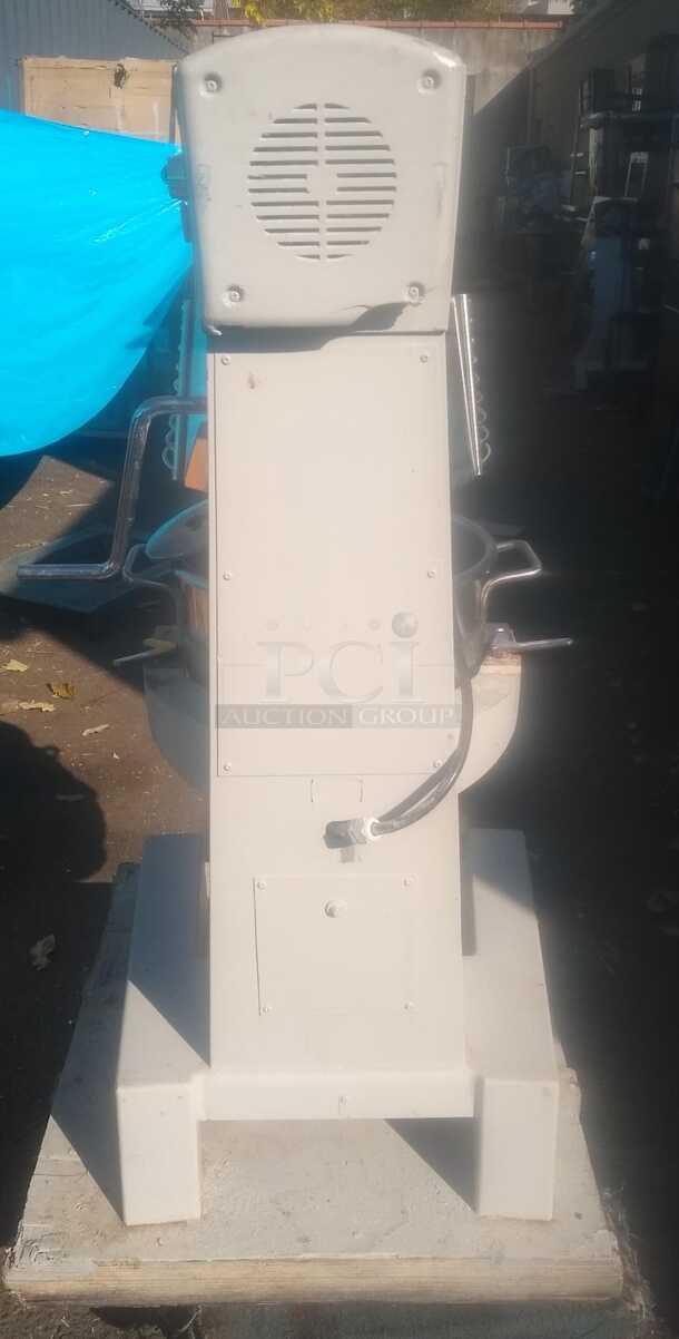 Omcan USA 17836, 30 Quart Commercial Planetary Mixer w/ Timer SP300A
 - Image 3 of 7