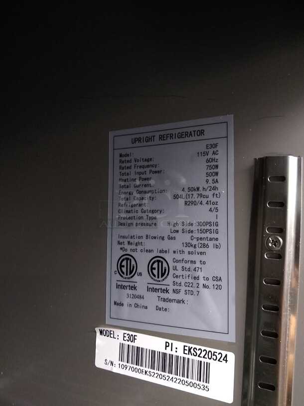 E30F 1-Door Reach-in Commercial Freezer
 - Image 4 of 5