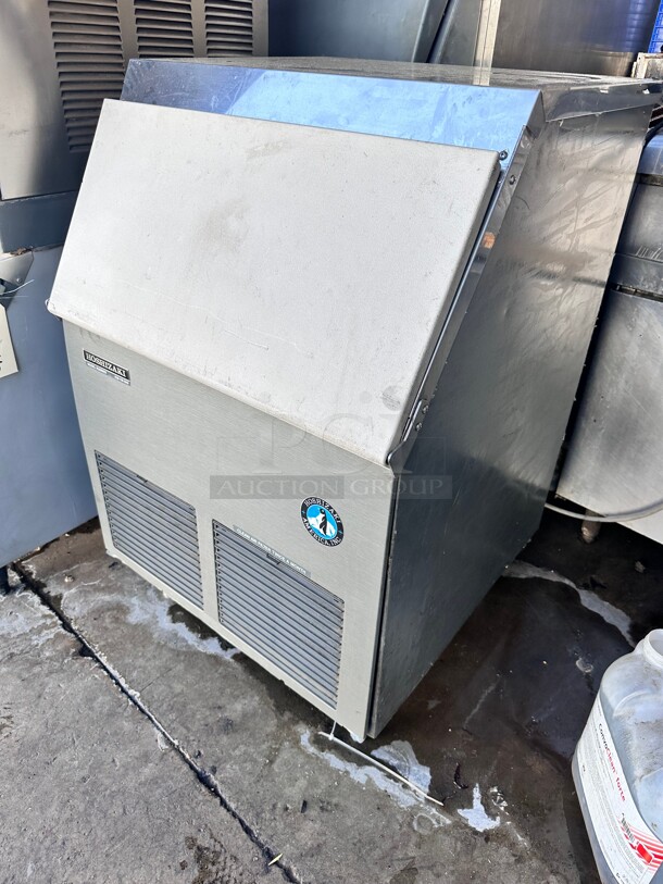 Working Hoshizaki KM-150BAF Under counter  Ice Maker 150lb Cube Ice Machine 115V - Image 5 of 7
