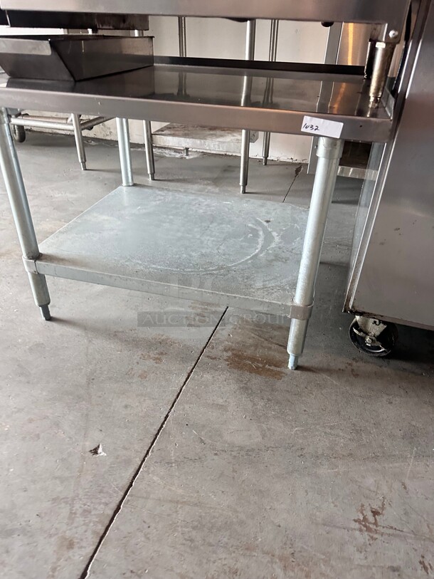 Clean Universal ES-S3036 30 x 36 inch Stainless Steel Equipment Stand 16-Gauge with Galvanized Undershelf - Image 6 of 6