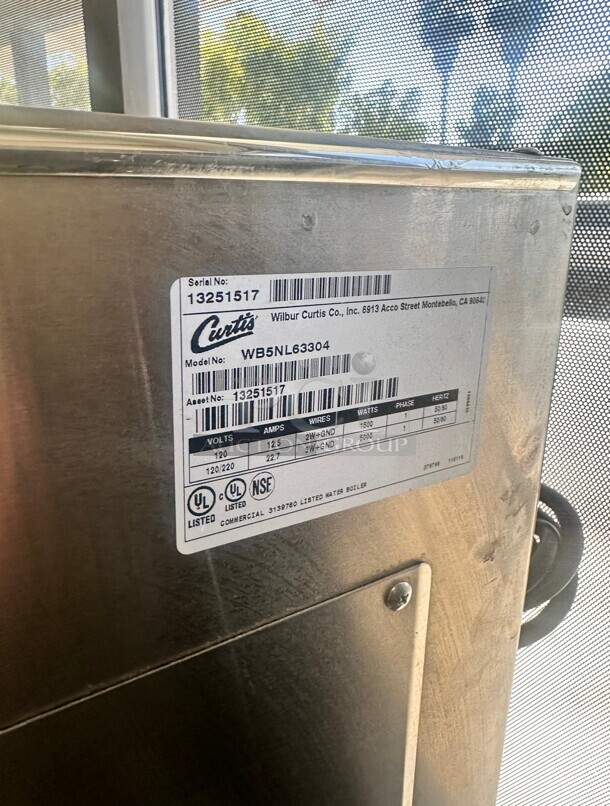 Excellent Condtion! Curtis WB5NL Commercial Hot Water Dispenser - 5 gal., 120 Volt Tested and Working! - Image 3 of 5