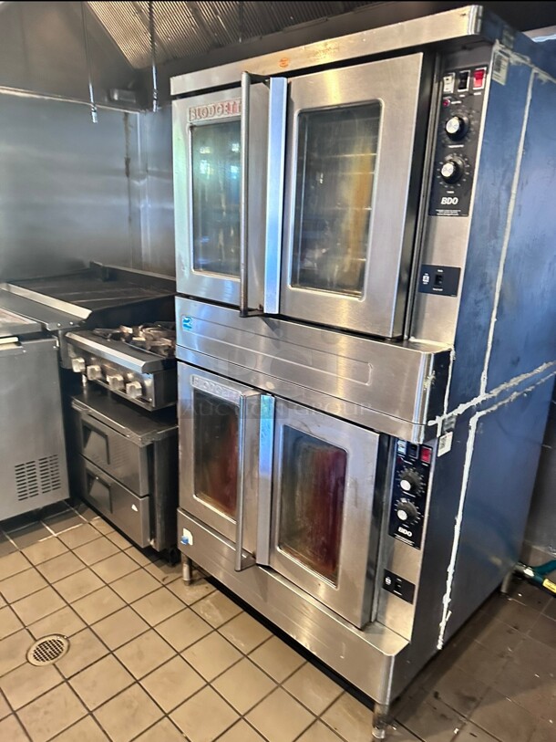 Late Model Blodgett ZEPH-100-G DBL Zephaire Double Full Size Liquid Natural Gas Convection Oven - 100,000 BTU Working - Image 3 of 9