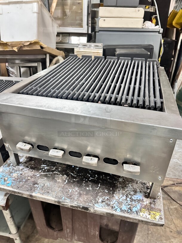 Fully Refurbished Jade 24" Char Broiler Gas Grill  Tested and Working - Image 2 of 4