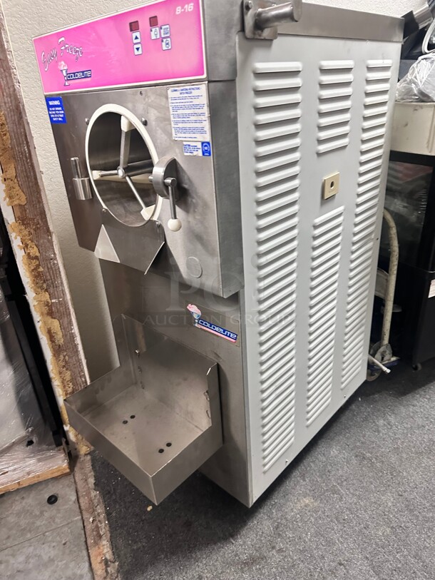 Coldelite Easy Freeze 7 20 Quart Horizontal Batch Freezer - 208-230V, 3 Phase Working Missing Front Cover - Image 3 of 11
