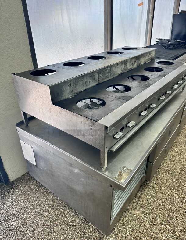 Certified Working Jade Range JHPE 72 inch Gas Step Up Hot Plate w/ (10) Burners & Infinite Controls, Natural Gas - Image 3 of 7
