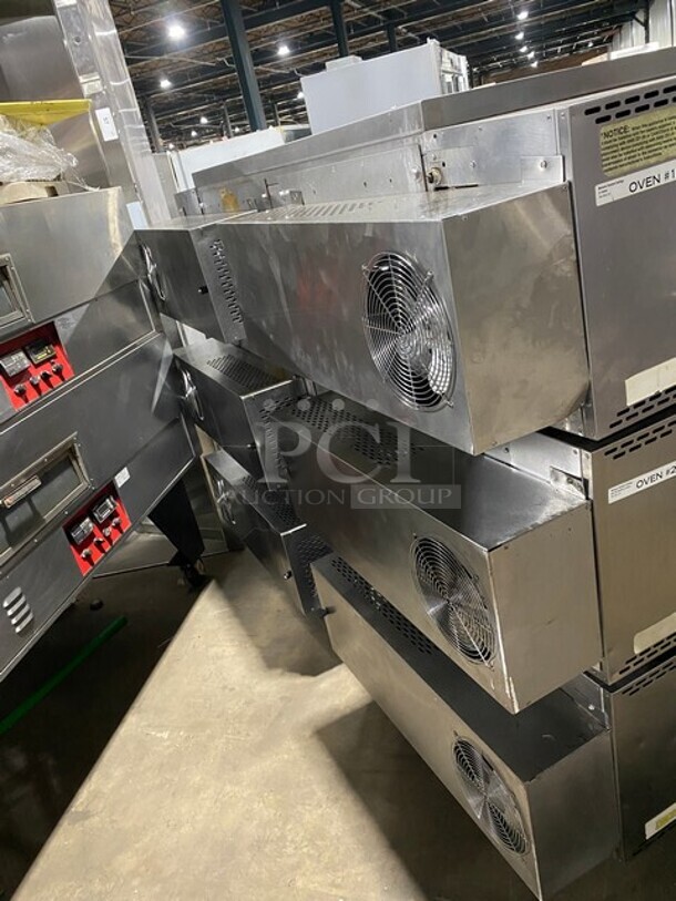 WOW! Middleby Marshall Triple Deck Stainless Steel Commercial Natural Gas Powered Conveyor Pizza Oven on Commercial Casters! 3x Your Bid MODEL PS555 SN:29731660 208-240 V 1PH - Image 3 of 12