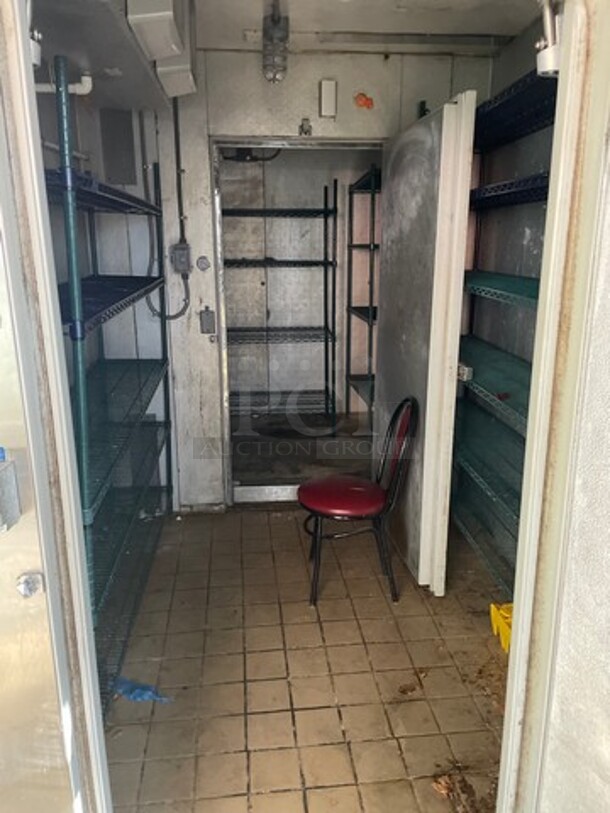 NICE! Kolpak Commercial Walk In Cooler And Freezer Combo Unit! Cooler Has NO FLOOR, Freezer WITH FLOOR! With Blower! NO COMPRESSOR! METRO RACKS NOT INCLUDED! Box Size 7' By 13'.5 By 8'! - Image 2 of 11