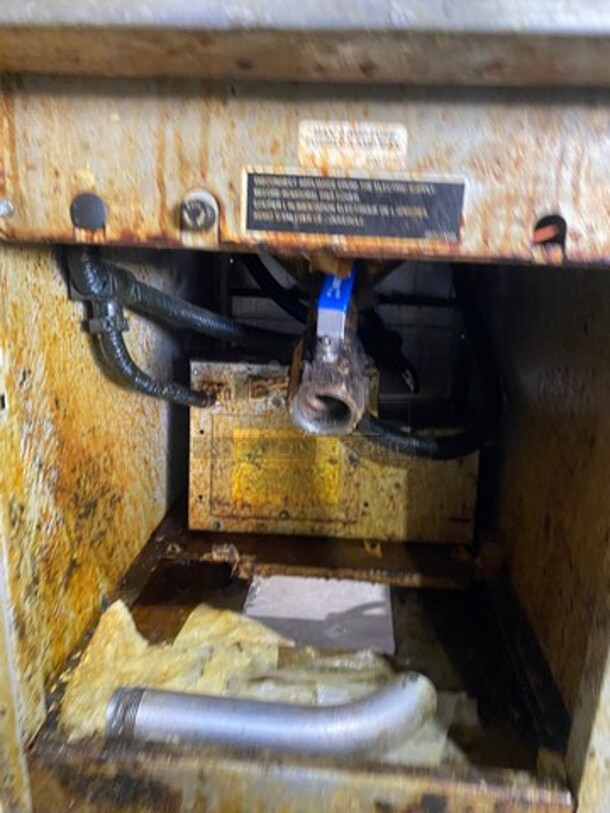 Frymaster Commercial Electric Powered Deep Fat Fryer! All Stainless Steel! On Casters! Model: PH117SD SN: 0411NA0022 208V 60HZ 3 Phase - Image 6 of 9