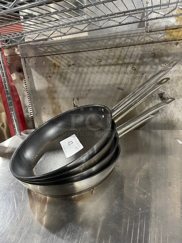 ALL ONE MONEY! Commercial Frying Skillet!  - Image 2 of 5