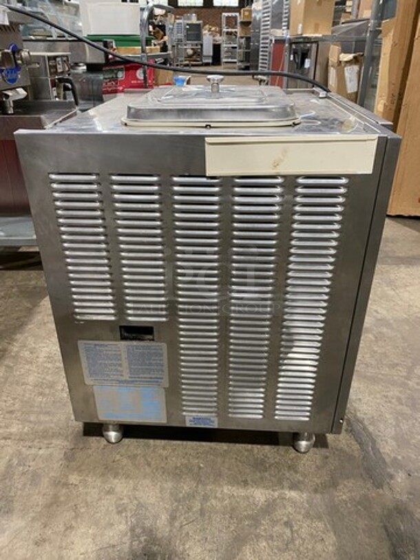 Taylormate Commercial Soft Serve AIR COOLED Ice Cream Machine! All Stainless Steel! On Legs! Working When Removed! - Image 4 of 11