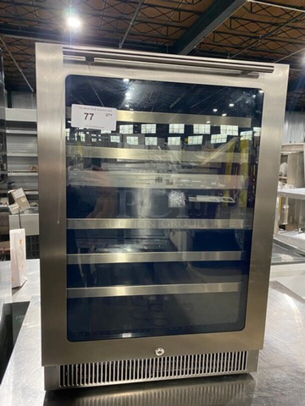 LATE MODEL! 2019 Summit Countertop/ Undercounter Wine Cooler! With Metal Wine Racks! Model: CL24WC2 SN: 02190203149100059 115V