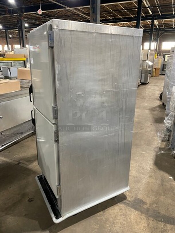 Metro Commercial Heated Holding Cabinet/ Food Warmer! All Stainless Steel! On Casters! Model: CC5953A 120V - Image 4 of 8