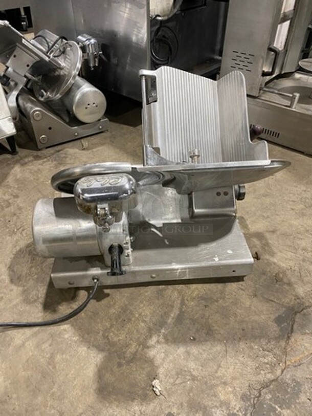 Globe Commercial Countertop Meat/Deli Slicer! All Stainless Steel! - Image 2 of 10