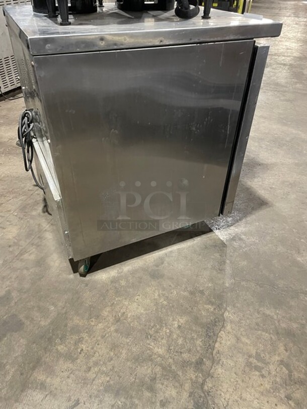 True Commercial Single Door Refrigerated Lowboy/Worktop Cooler! All Stainless Steel! With Poly Coated Racks! On Casters! 115V 1 Phase! Model: TUC-27 SN: 8505013! - Image 4 of 7