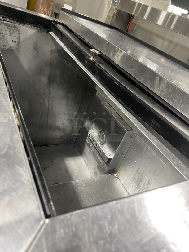 True Refrigerated 1 Top Sliding Door Beer Bootle Cooler! With Speed Rail! TD36-12 Serial 141236! 115V 1 Phase!  - Image 4 of 7