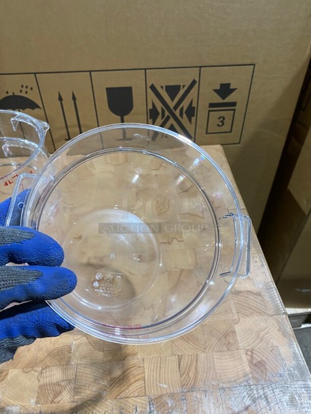 New! Cambro 4QT Clear Round Polycarbonate Food Storage Container! MODEL RFSCW4 4X Your Bid! - Image 5 of 7