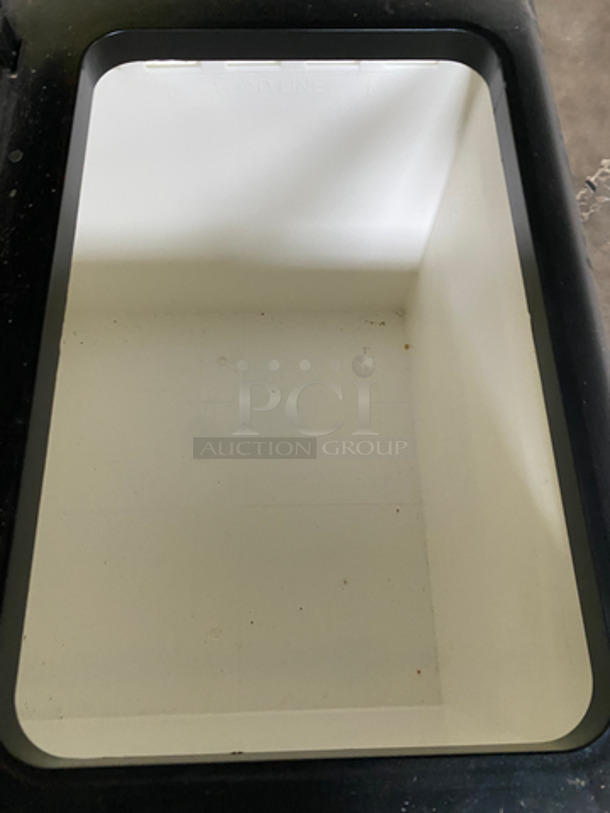 Commercial Reach In Freezer Merchandiser! Model: FY07C SN: 0935055 120V 60HZ 1 Phase - Image 5 of 7