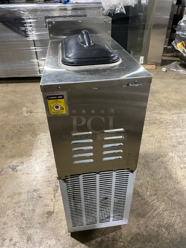 Vevor Commercial Countertop Single Bowl Slushy/Smoothie Frozen Drink Machine! All Stainless Steel! With LED Display Light! 120V! Model: XRJF-11 SN: 230511 6974 4 0039! - Image 3 of 8