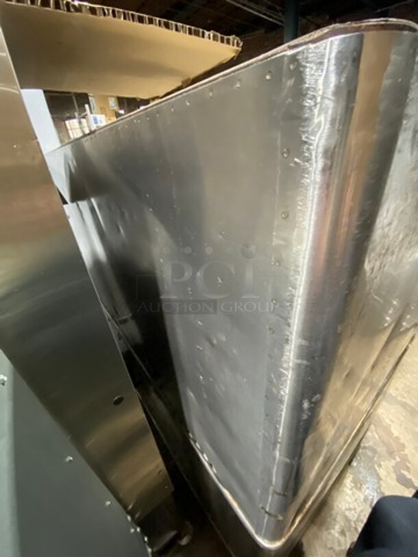 Blodgett Commercial Natural Gas Powered Double Deck Baking/ Pizza Oven! All Stainless Steel! On Legs! 2x Your Bid Makes One Unit! Model: 951 SN: 35995N - Image 4 of 11