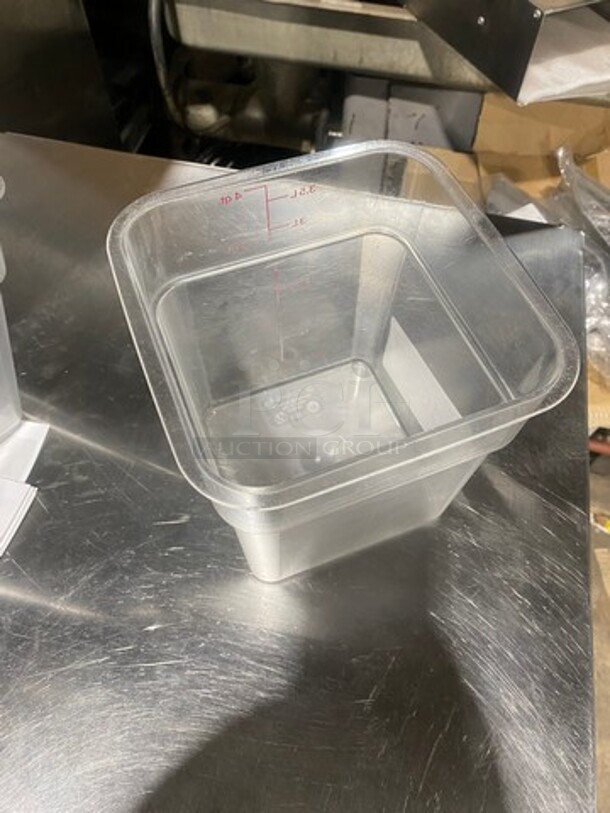 ALL ONE MONEY! Cambro 4Qt Clear Poly Food Container! - Image 5 of 5