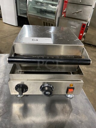 2020 Late Model! ALD Kitchen Products Stick Style Waffle Maker! Model ADL502 Serial 20200628! 110V 1Phase! 