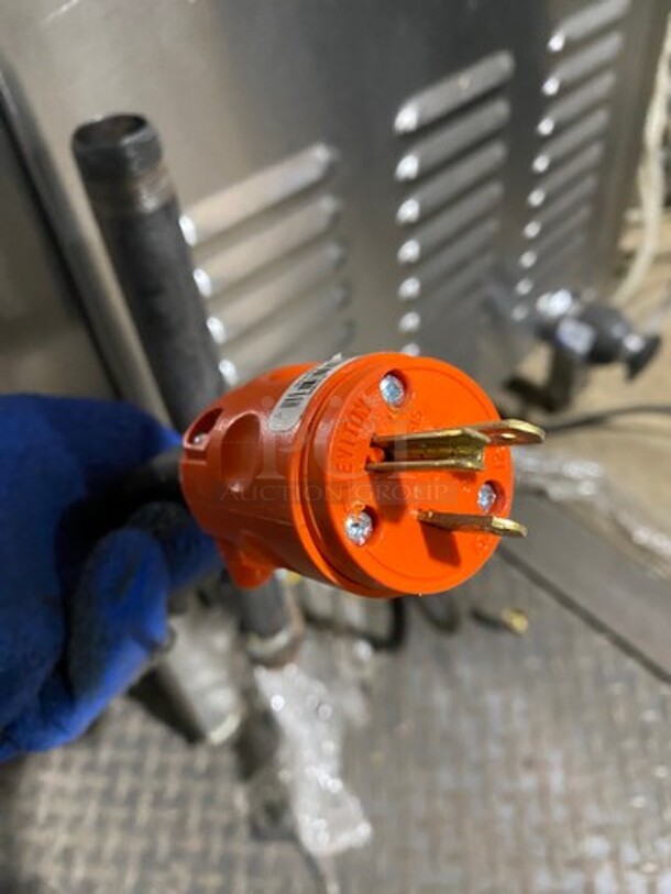 Groen Commercial Natural Gas Powered Dual Cabinet Steamer! All Stainless Steel! On Legs! Model: HY6GSTEAMER SN: 6G4561MC - Image 8 of 8