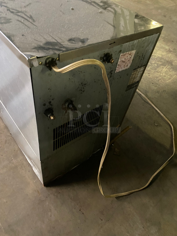COOL! Hoshizaki Commercial Ice Maker Machine Head! All Stainless Steel! Model: KM500MWH SN: L00596L 115/120V 60HZ 1 Phase - Image 6 of 9