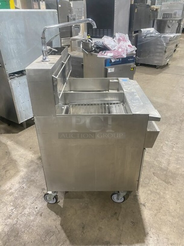 Keating All Stainless Steel Natural Gas Powered Pasta Cooking Station With Rinse/Dump Bay! With Disigtal Controls! Model 14Pasta Serial CPG41330! On Casters!  - Image 3 of 11
