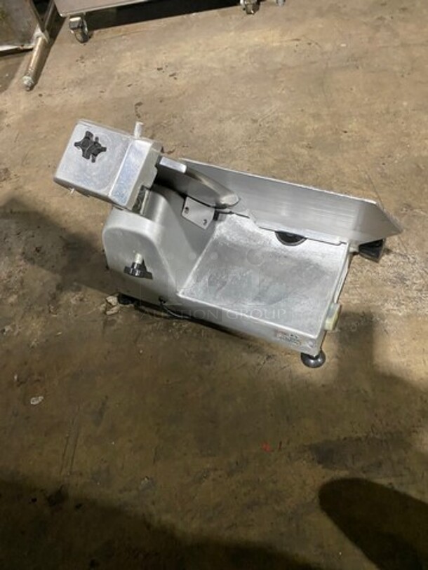 Avantco Commercial Countertop Deli/ Meat Slicer! All Stainless Steel! - Image 4 of 7