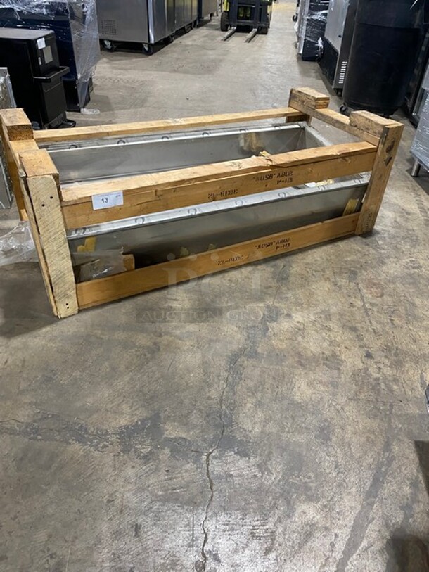 BRAND NEW! IN THE CRATE! Atlas Metal Commercial Hot Food Well Unit! All Stainless Steel! 208V 1 Phase! Model: WH-4 SN: 3038-12-A! - Image 1 of 6