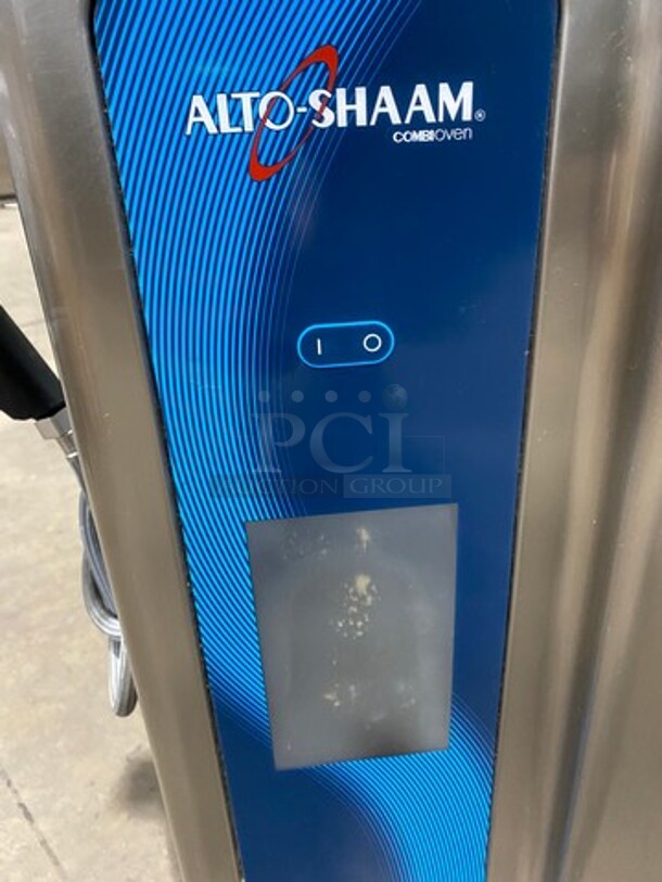 WOW! Alto Shaam Commercial Electric Powered Combitherm Convection Oven! With Metal Oven Racks! All Stainless Steel! On Small Legs! Model: 7.14ESISK SN: 1156437000 208/240V 3 Phase - Image 6 of 9