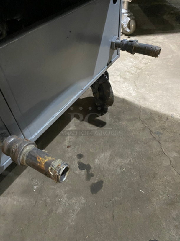 Pitco Frialator Commercial Natural Gas Powered Dual Bay Deep Fat Fryer! With Oil Filter System! With 4 Metal Frying Baskets! With Backsplash! All Stainless Steel! On Casters! - Image 9 of 9