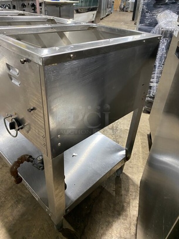 Duke Commercial Natural Gas Powered 5 Well Steam Table! With Storage Space Underneath! All Stainless Steel! On Legs! Model: WB305 SN: 05031704 - Image 2 of 9