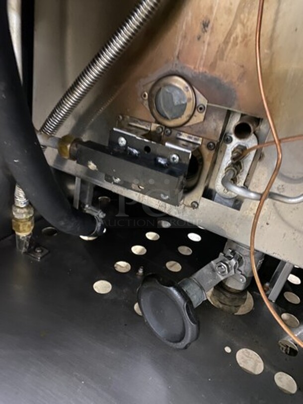 2012 Axis Commercial Natural Gas Powered 2 Bay Pasta Cooker! All Stainless Steel! On Casters! Model: AXDPG SN: GMF059 - Image 9 of 10