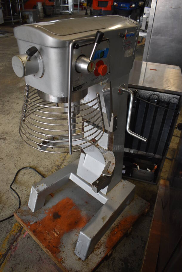 2016 PrepPal Model SP300A Metal Commercial Floor Style 30 Quart Planetary Dough Mixer w/ Bowl Guard. 110 Volts, 1 Phase. 24x28x47. Tested and Does Not Power On